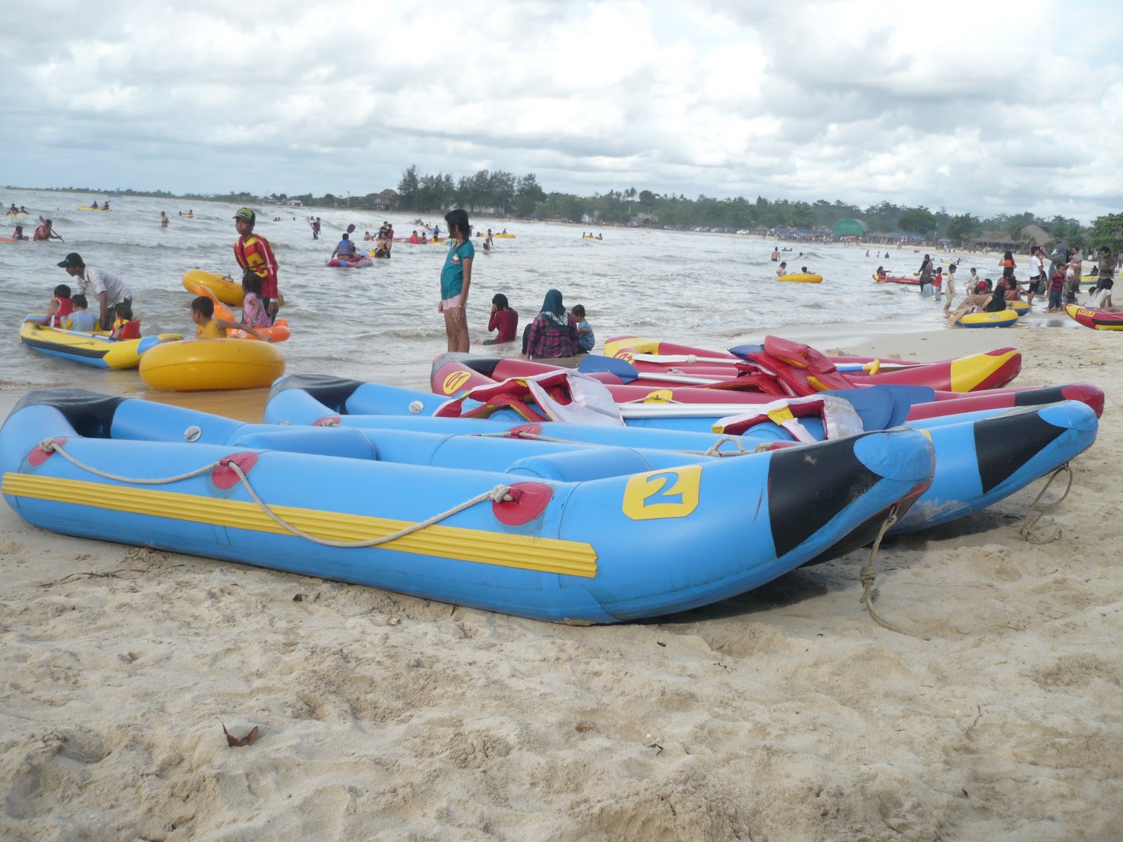 Pantai-Bandengan