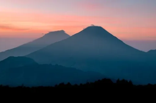 Si Triple S Gunung yang jadi Tujuan para Pendaki di Jawa Tengah